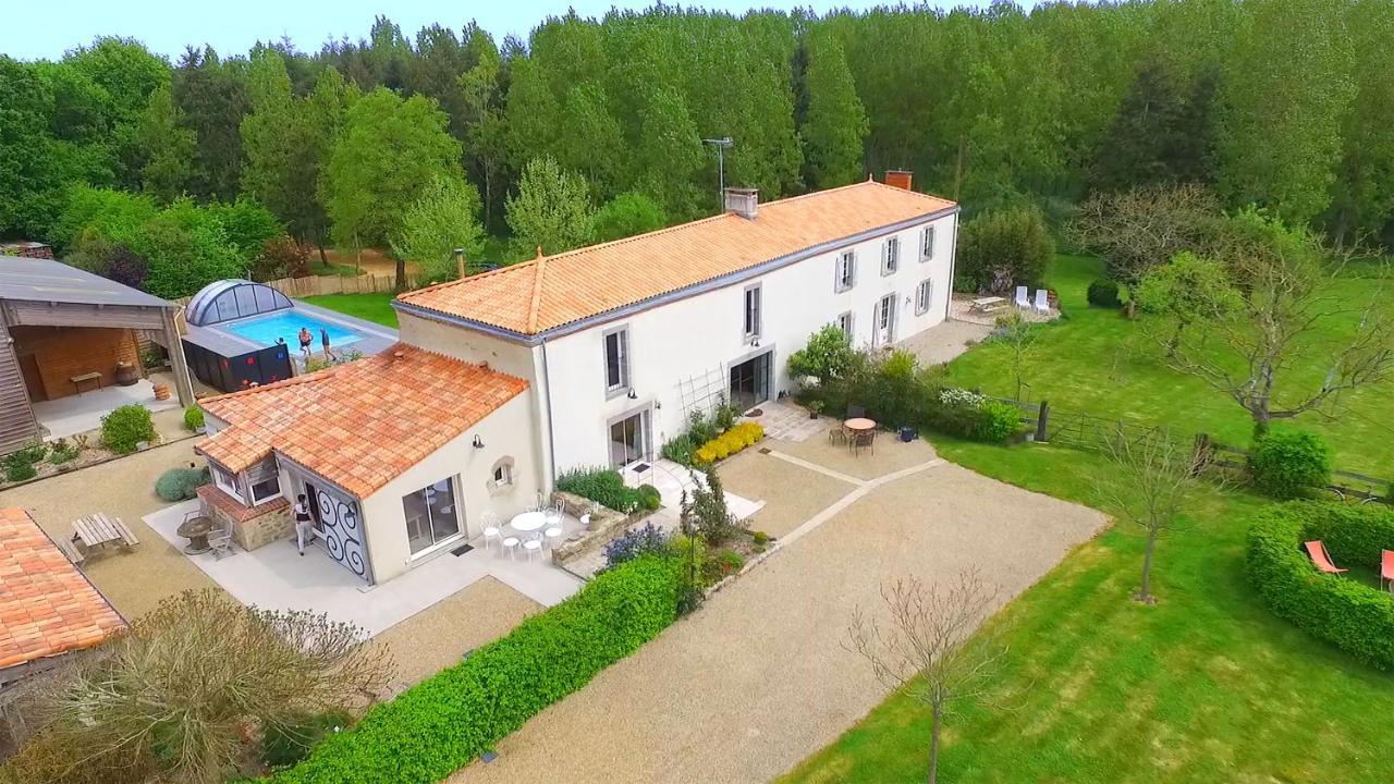 Chambres D'Hotes Au Gite De La Pommeraie Landeronde Екстер'єр фото
